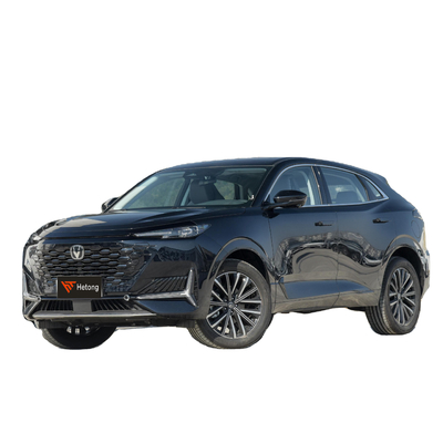 130 km NEDC Kilometragem Changan Uni-K SUV a gasolina 2024 Modelo 1845kg Peso de curva 2.0T Motor