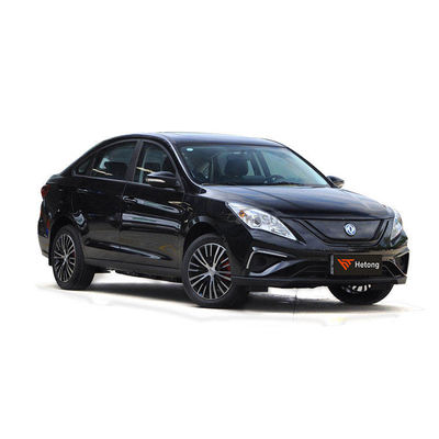 Dongfeng Fengxing S50 T1 T5 E1 M5 5 lugares 415 km Limousine elétrico puro 4705 * 1790 * 1540mm