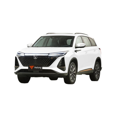 Veículos a combustível de alta velocidade Changan CS75 Plus e tela sensível ao toque e espaço livre mínimo 15°-20° SUV
