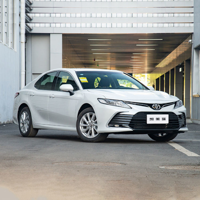 Toyota Camry 2.5g Versão de luxo Sedan Carros usados a gasolina com 207 N.m Torque máximo