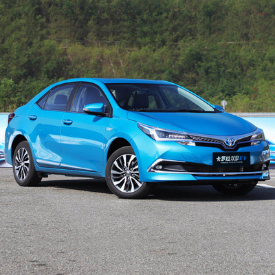 Carros híbridos Toyota Corolla E-CVT com autonomia elétrica de 55 km e torque máximo de 207 Nm
