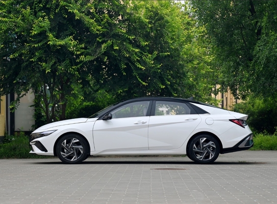 2022 Hyundai Elantra SUV Car Airbags 4 Design de gasolina Pequim-hyundai Auto