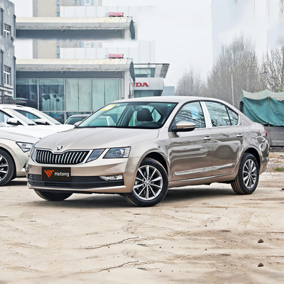 Skoda KAROQ OCTAVIA 2 3 A7 carros usados em veículos a gás Carros a gasolina 2021 2022 2023 2024