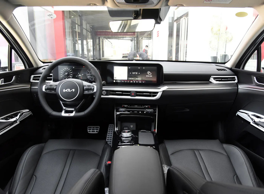 KIA K5 380GT Line Flagship 2.0t Disposição gasolina 5 lugares Sedan com 2.0t Motor