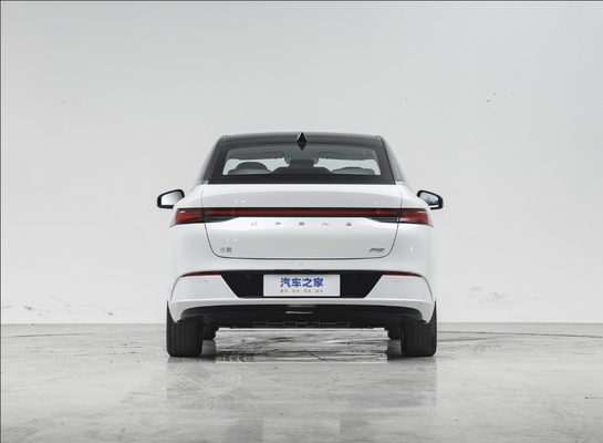 Auto Xpeng P5 2021 Veículo energético de 460g com alta velocidade e tecnologia elétrica pura