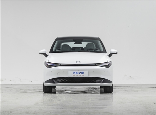 Auto Xpeng P5 2021 Veículo energético de 460g com alta velocidade e tecnologia elétrica pura
