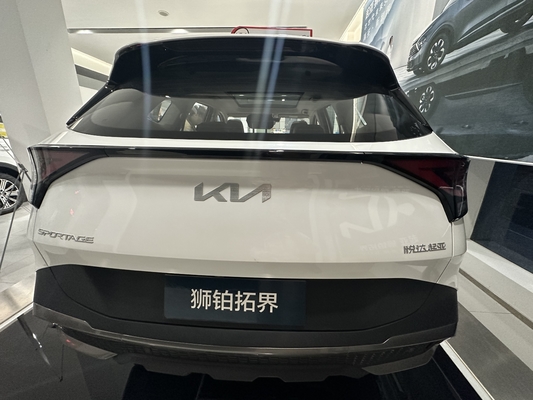 2022 Kia Lion Platinum Endurance 210 SUV híbrido com baixo consumo de combustível e luz diurna LED
