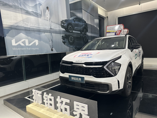 2022 Kia Lion Platinum Endurance 210 SUV híbrido com baixo consumo de combustível e luz diurna LED