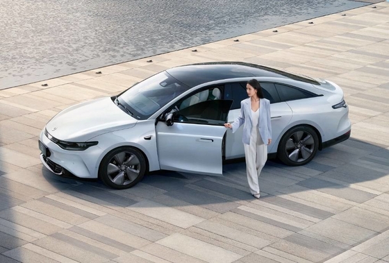 100% carro elétrico 2022 LEAPMOTOR C01 Alta velocidade tração traseira 525KM Feito em com 4 assentos