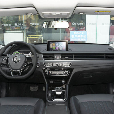 Dongfeng Fengxing S50 T1 T5 E1 M5 5 lugares 415 km Limousine elétrico puro 4705 * 1790 * 1540mm