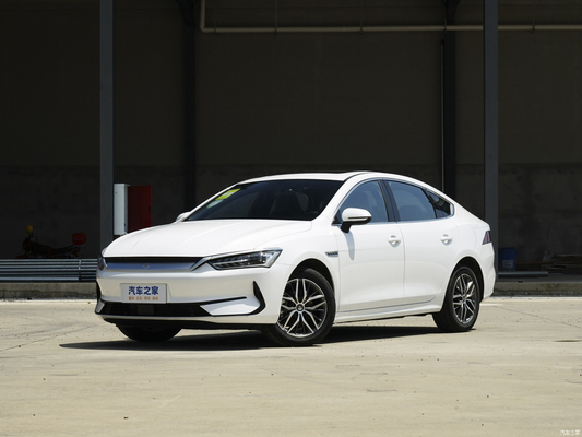 2023 Byd Qin Plus Dm-i Ev Carregamento Rápido Nedc 400 km Sedan Veículo Elétrico Peso de freio 1690