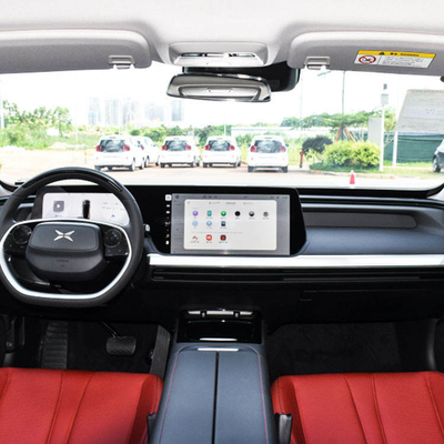 2022 Xpeng P7 586G Veículo Elétrico 4 Rodas 5 Assentos Alta Velocidade Carros chineses Vermelhos/Brancos