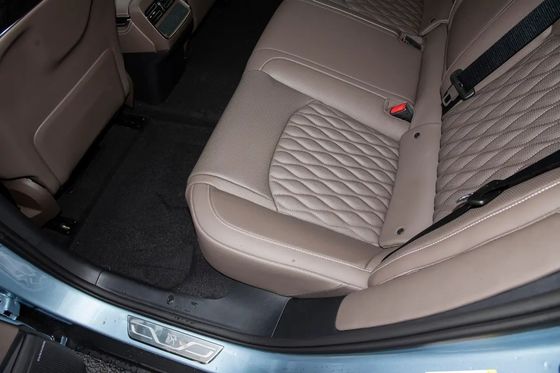 s 2023 SUV elétrico de alta velocidade com estrutura de carroceria de 4 portas e potência máxima 228-517