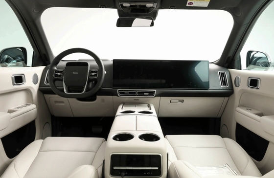 Li ONE L9 SUV elétrico com bateria de lítio ternária e volante à esquerda