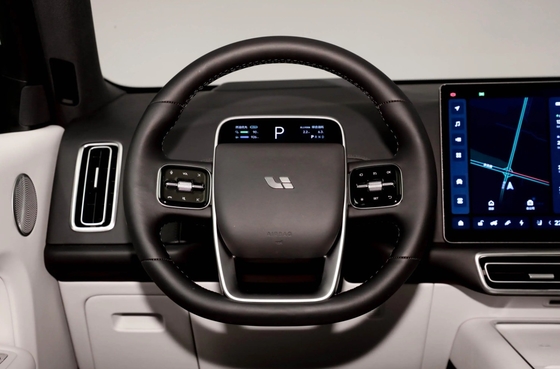 Li ONE L9 SUV elétrico com bateria de lítio ternária e volante à esquerda
