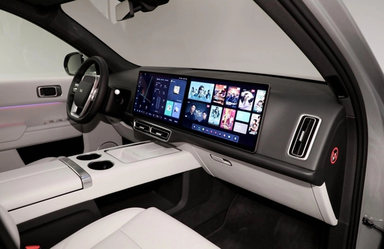 Li ONE L9 SUV elétrico com bateria de lítio ternária e volante à esquerda