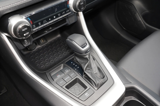 Geely Binyue 1.5T DCT 5 portas 5 lugares Automático Direção à Esquerda