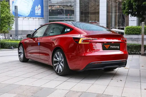 Pure Electric 2023 Tesla Model 3 Tração nas quatro rodas 606km Alcance 0,67H Carregamento rápido