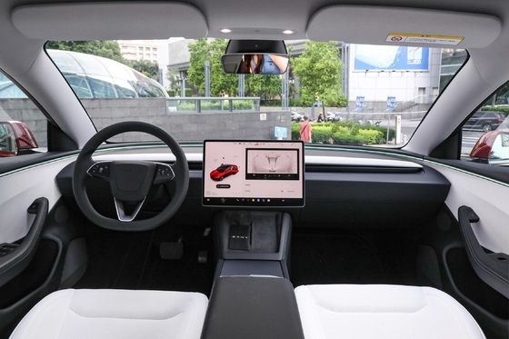 Pure Electric 2023 Tesla Model 3 Tração nas quatro rodas 606km Alcance 0,67H Carregamento rápido