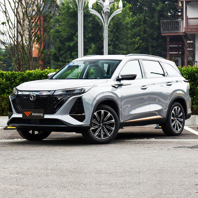 Veículos a combustível de alta velocidade Changan CS75 Plus e tela sensível ao toque e espaço livre mínimo 15°-20° SUV