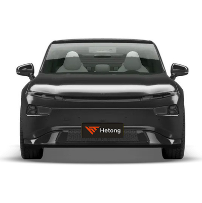 2024 Xpeng P7 5 lugares 2WD Energy Car Auto com direção esquerda em preto / vermelho / branco