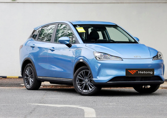 2022 Neta V 300 Lite Veículo elétrico de 4 rodas com 5 lugares e potência máxima de 120 kW