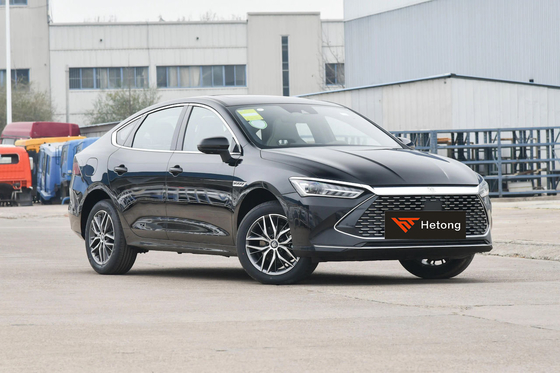 BYD Qing Plus DM-i55km EV 5 lugares Carros de segunda mão para viagens mundiais e domésticos